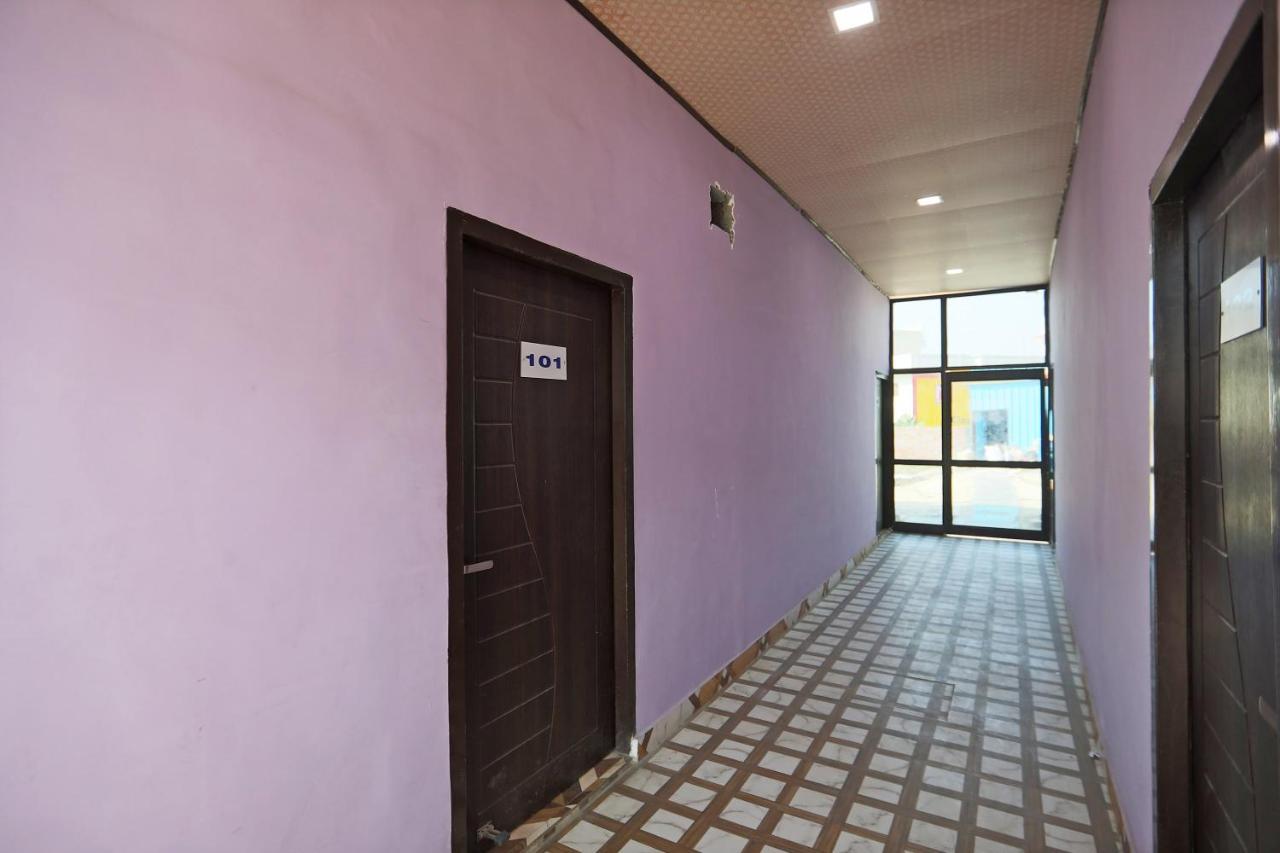 Oyo 63528 60 Milestone Hotel Tibri Exterior photo